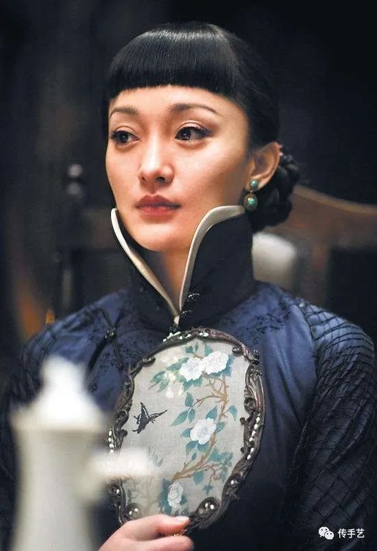 听过“塑身衣”,听过“塑脸领”吗?民国显瘦第一神器