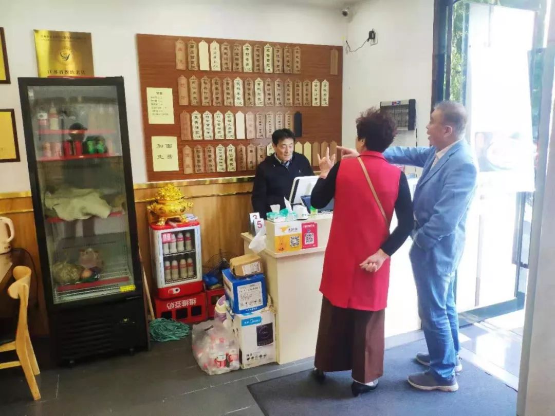 出自*楼青**的“秃黄油”死前必食，今首推无锡，错过就要等上一年