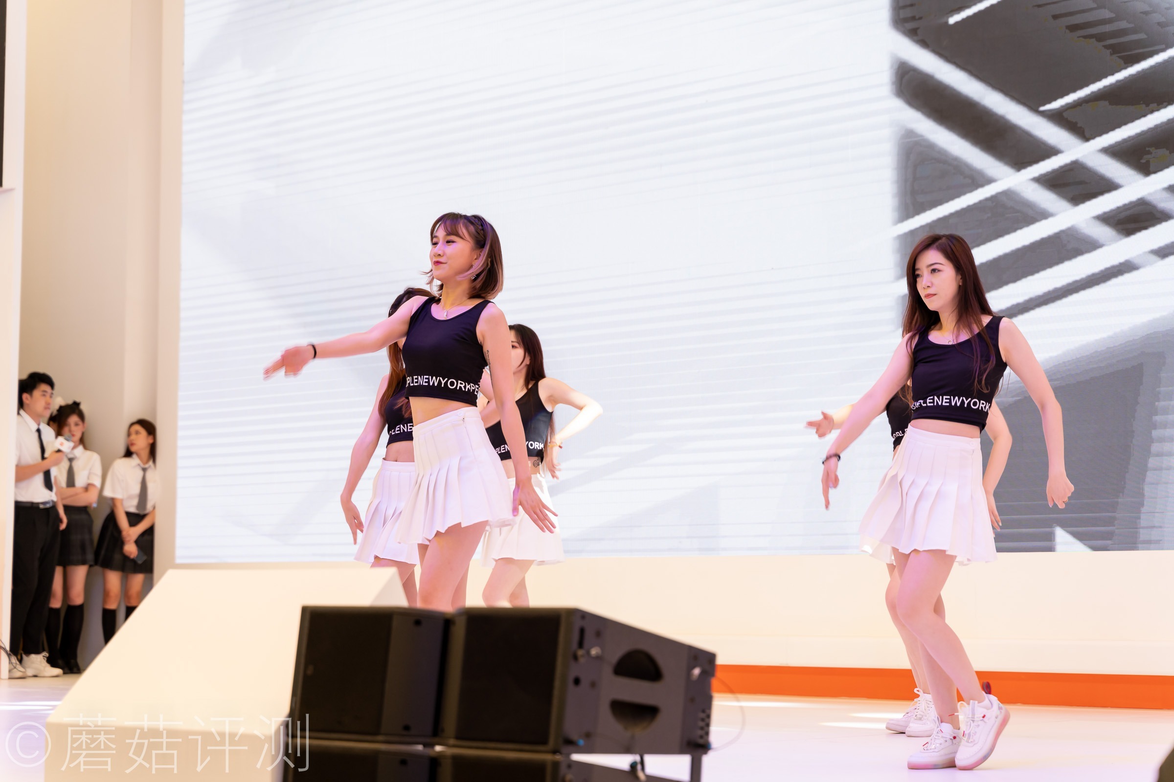 又有啥好玩的？蘑菇带你逛ChinaJoy2021，硬件、车和漂亮的小姐姐