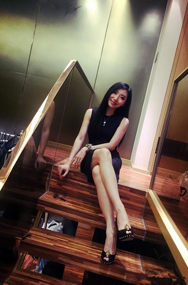 白斩鸡裹脚,白斩鸡足球运动员