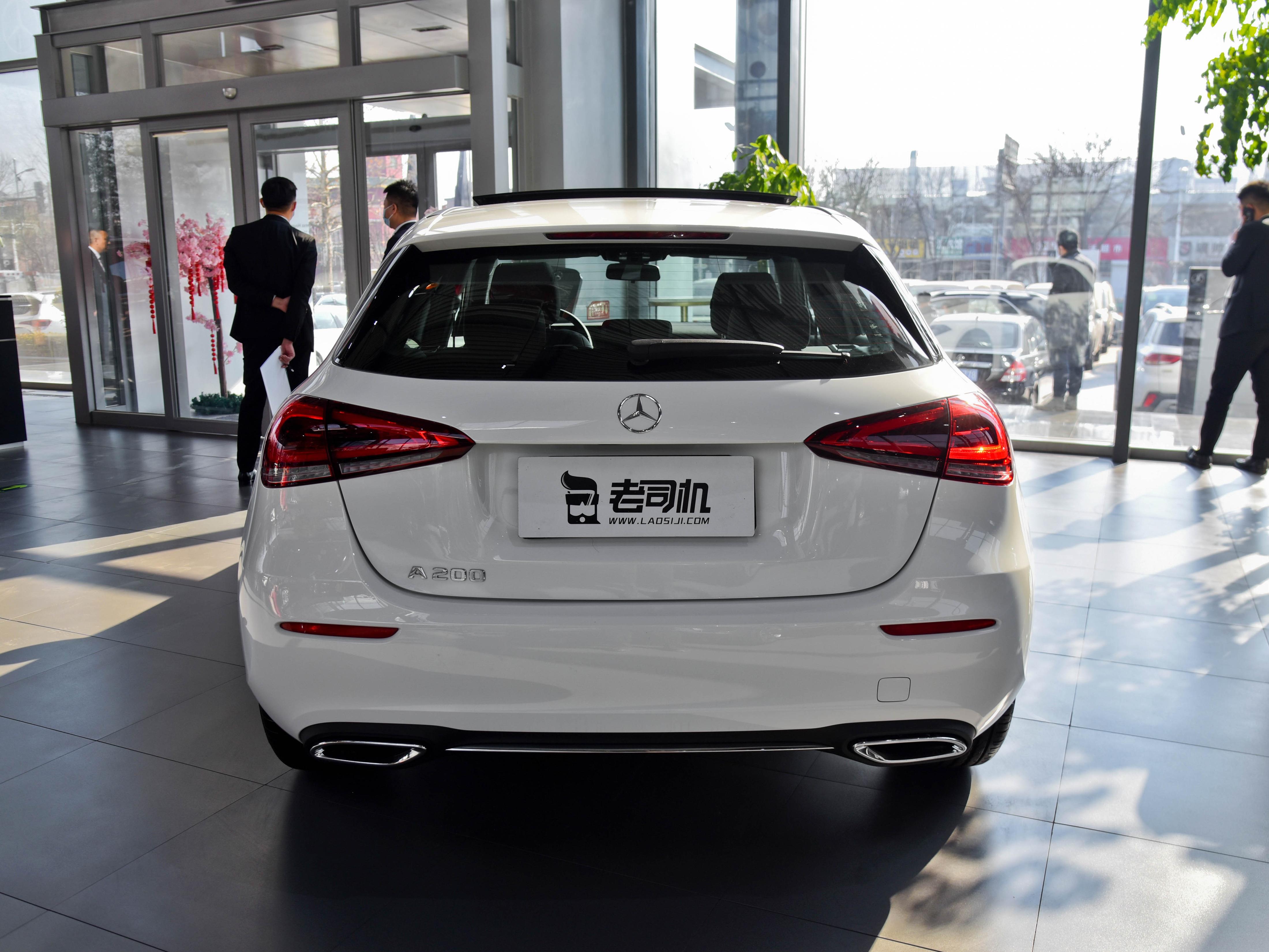 高端大气上档次国产便宜商务车,豪华进口小型车