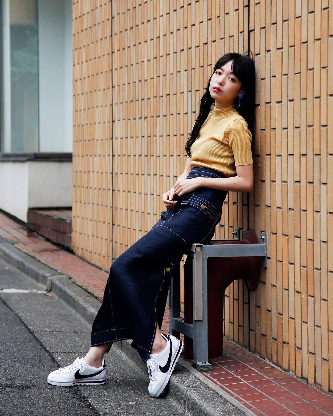 干性皮肤更容易衰老,干性皮肤显得特别老