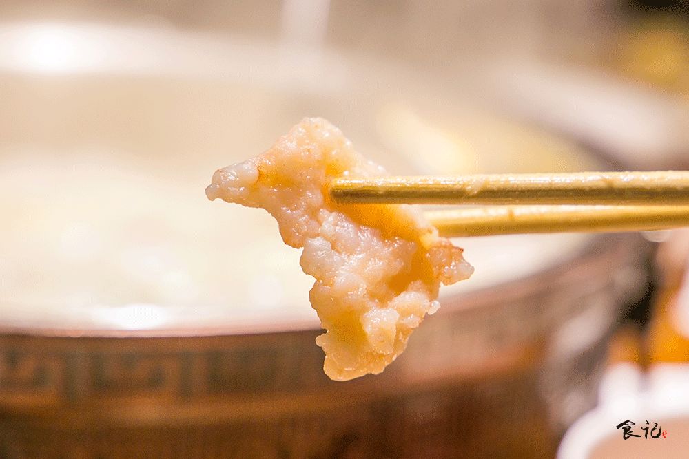 1块钱撸四盘！薄如蝉翼的蝴蝶鱼片，让你一口鲜掉眉毛！