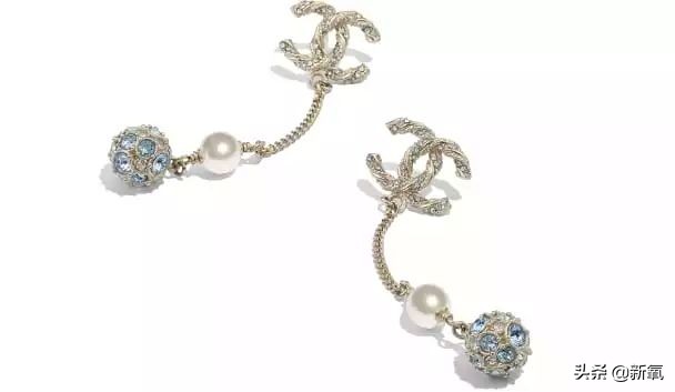 怎么买香奈儿女表,两万多买lv还是香奈儿