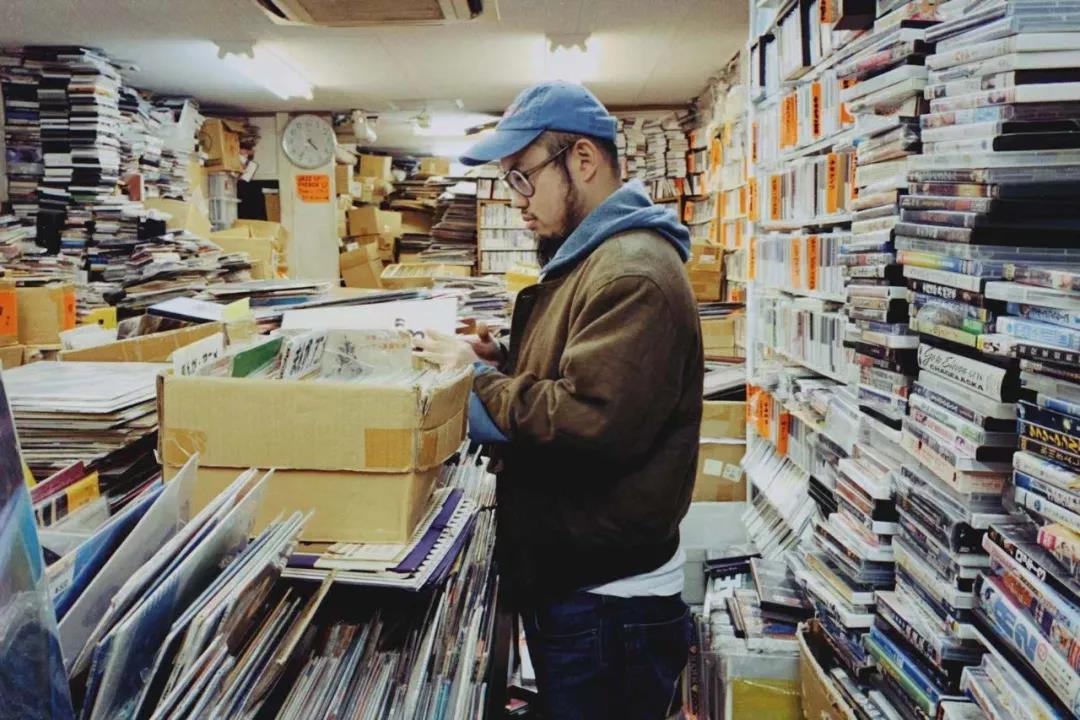 情人节在家不能出门吗,情人节在家不出门