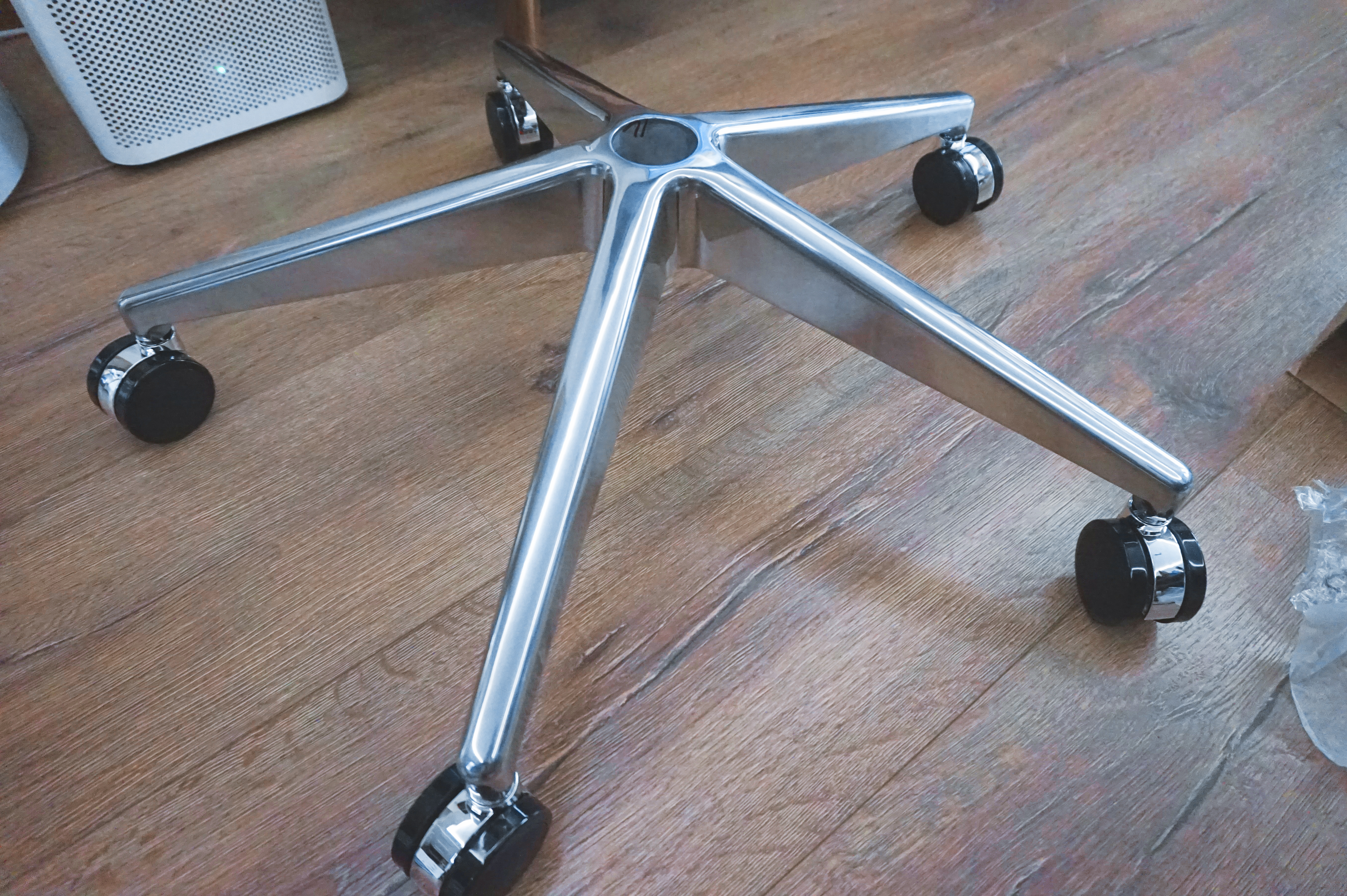 看了老罗推荐的人体工学椅我买了它——达宝利D1人体工学椅评测