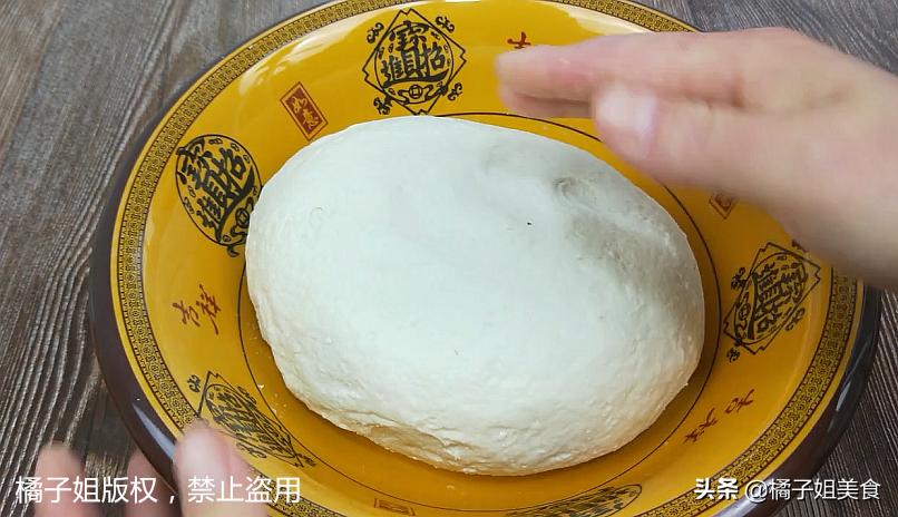 馒头的神奇做法，不用酵母粉不用老面，快已失传的方法，个个蓬松