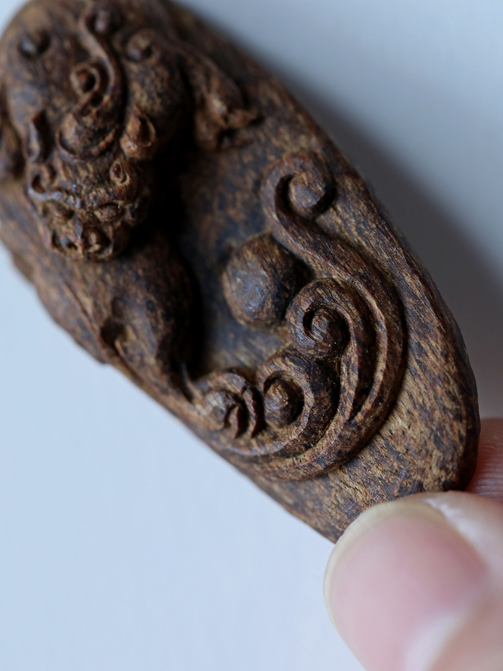 沉香日常佩戴应注意什么,沉香日常佩戴应该注意哪些方面