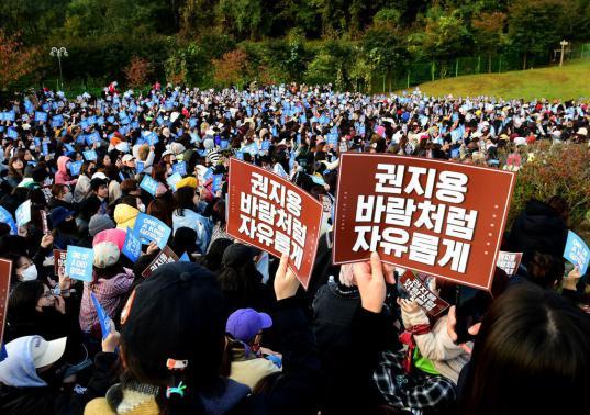 老佛爷无比青睐的男人回来了，权志龙退伍，你准备好为他花钱了吗