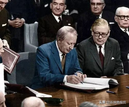 英格兰输掉比赛球迷反应,英格兰队输了对英国有什么影响