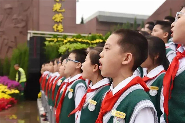 雁塔区航天210小学,航天二一小学