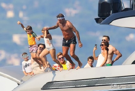 老贝贝嫂,贝克汉姆全家度假