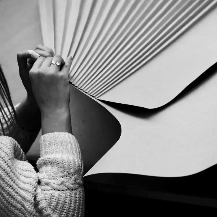 上万的裙子值不值,几千的连衣裙