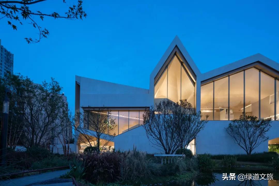 展开与折叠创意制作小房子平面图,折叠立体房子创意美术