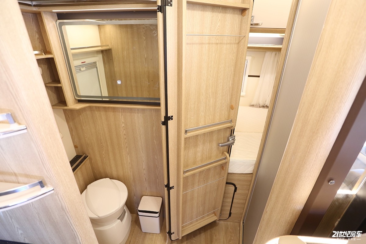 干湿分离淋浴的房车,干湿分离的房车卫生间价格表