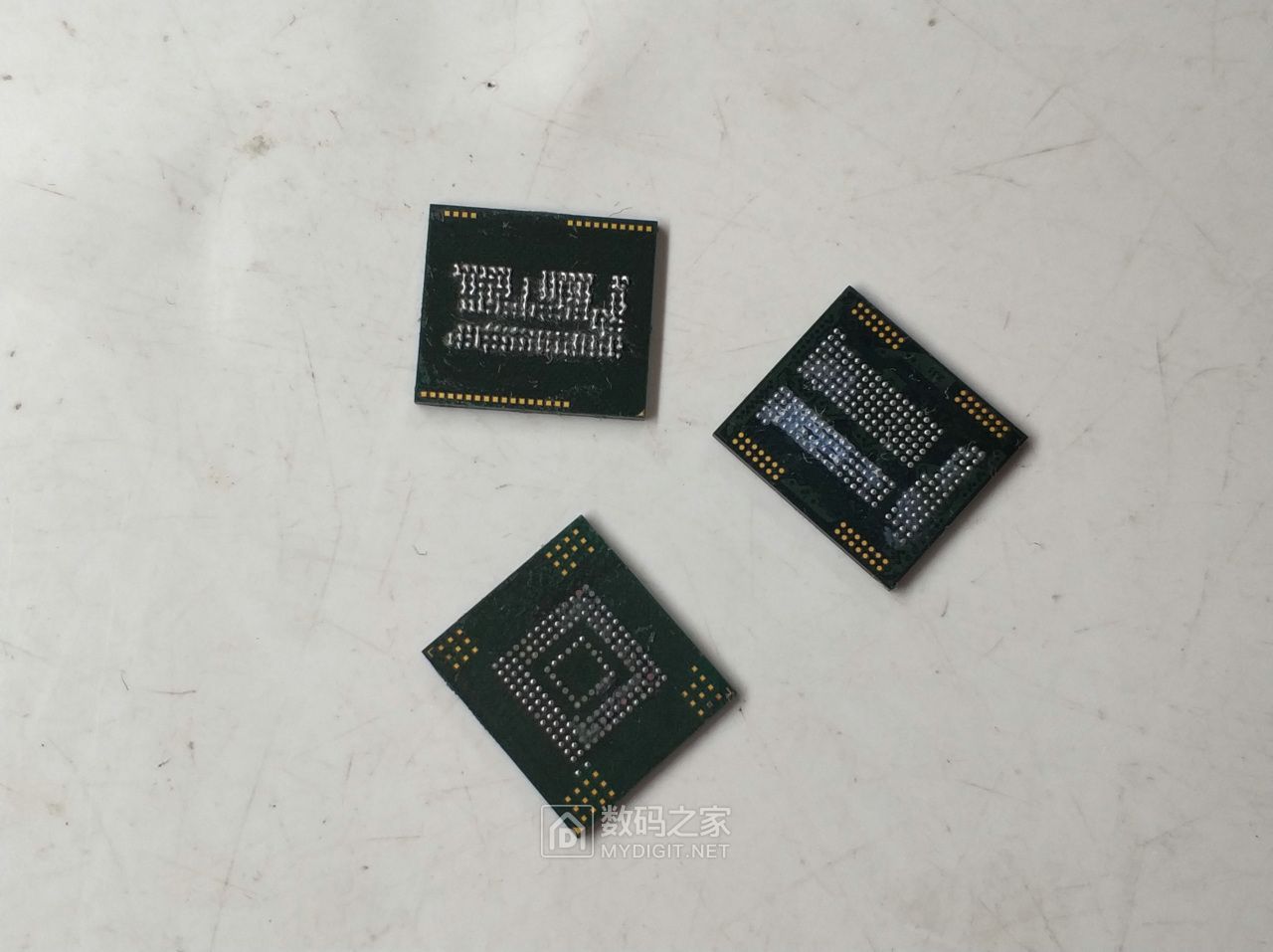 新手挑战BGA焊接，利用报废的手机EMMC字库改成U盘