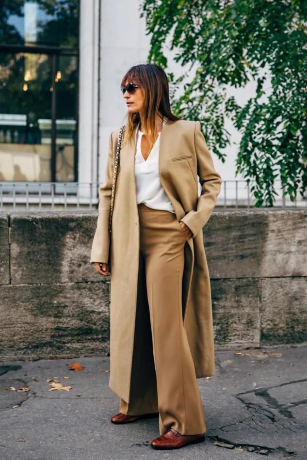 浅驼色十种高级配色,驼色加这四种颜色显高贵