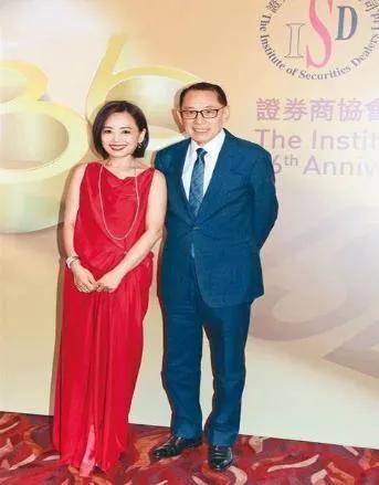 力捧“英皇一姐”容祖儿，6间上市公司，杨受成的财富百年渡