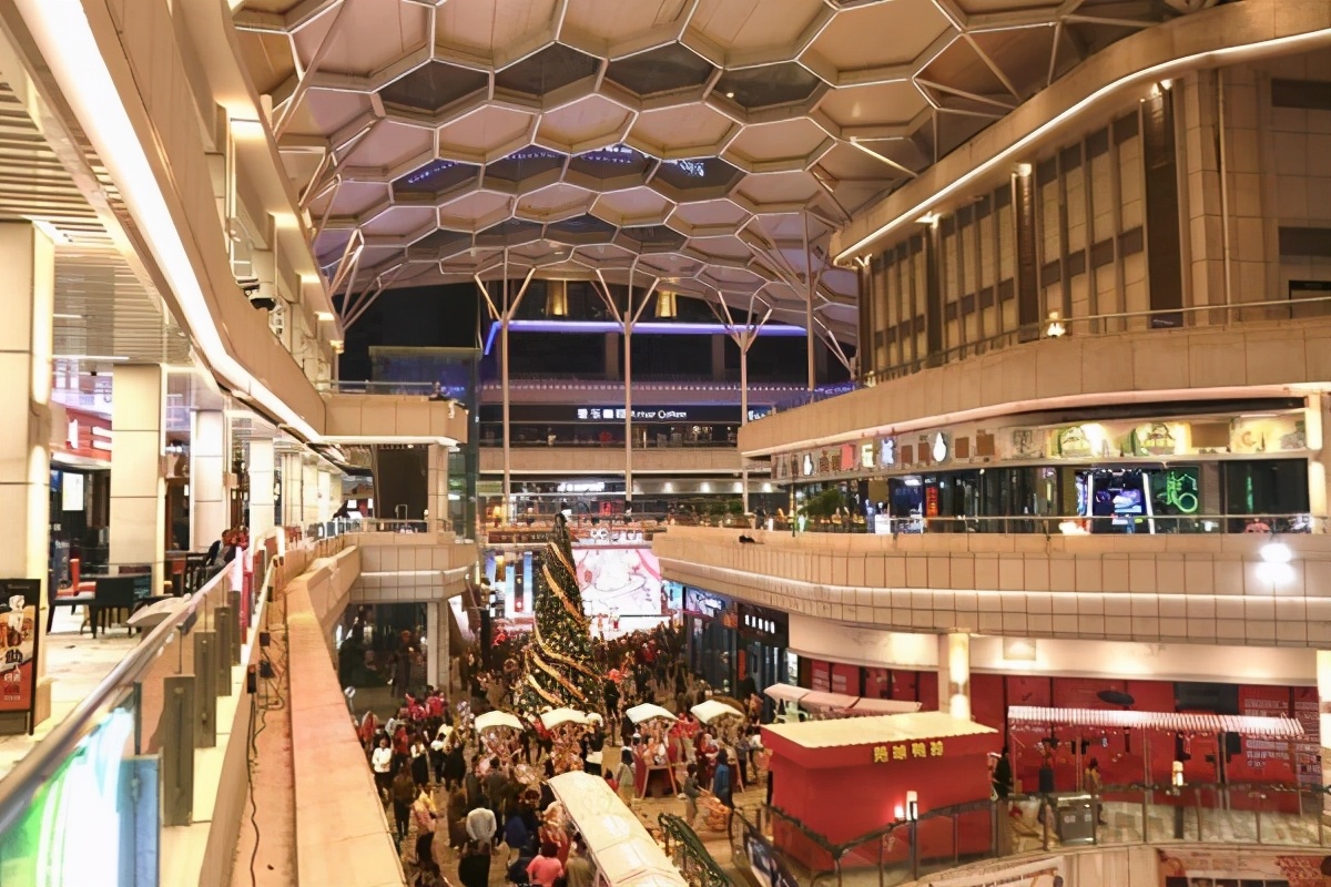 海南万宁华亚世贸欢乐城,周年庆遇上圣诞节