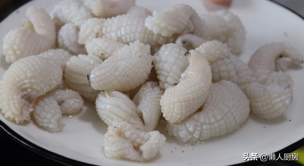 酱爆墨鱼仔做法酱料配方,酱爆墨鱼仔的最正宗做法