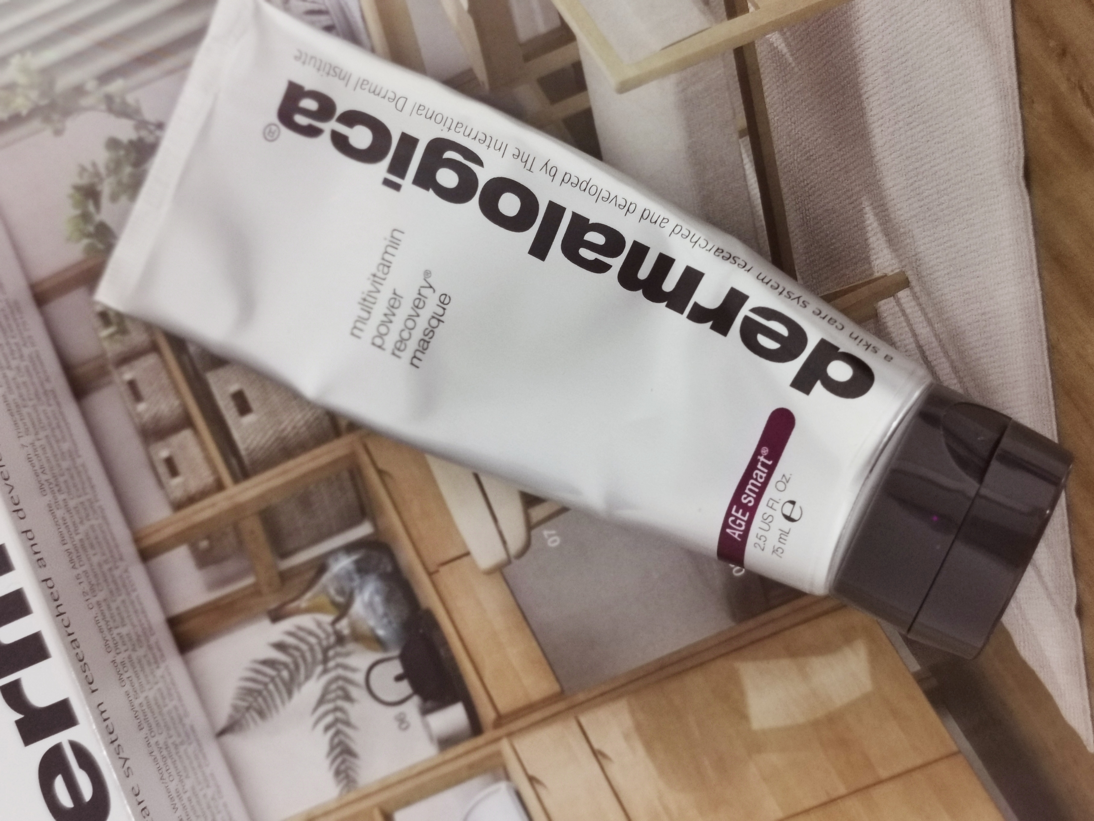 贝嫂修复面膜推荐,熬最晚的夜敷最贵的面膜朋友圈