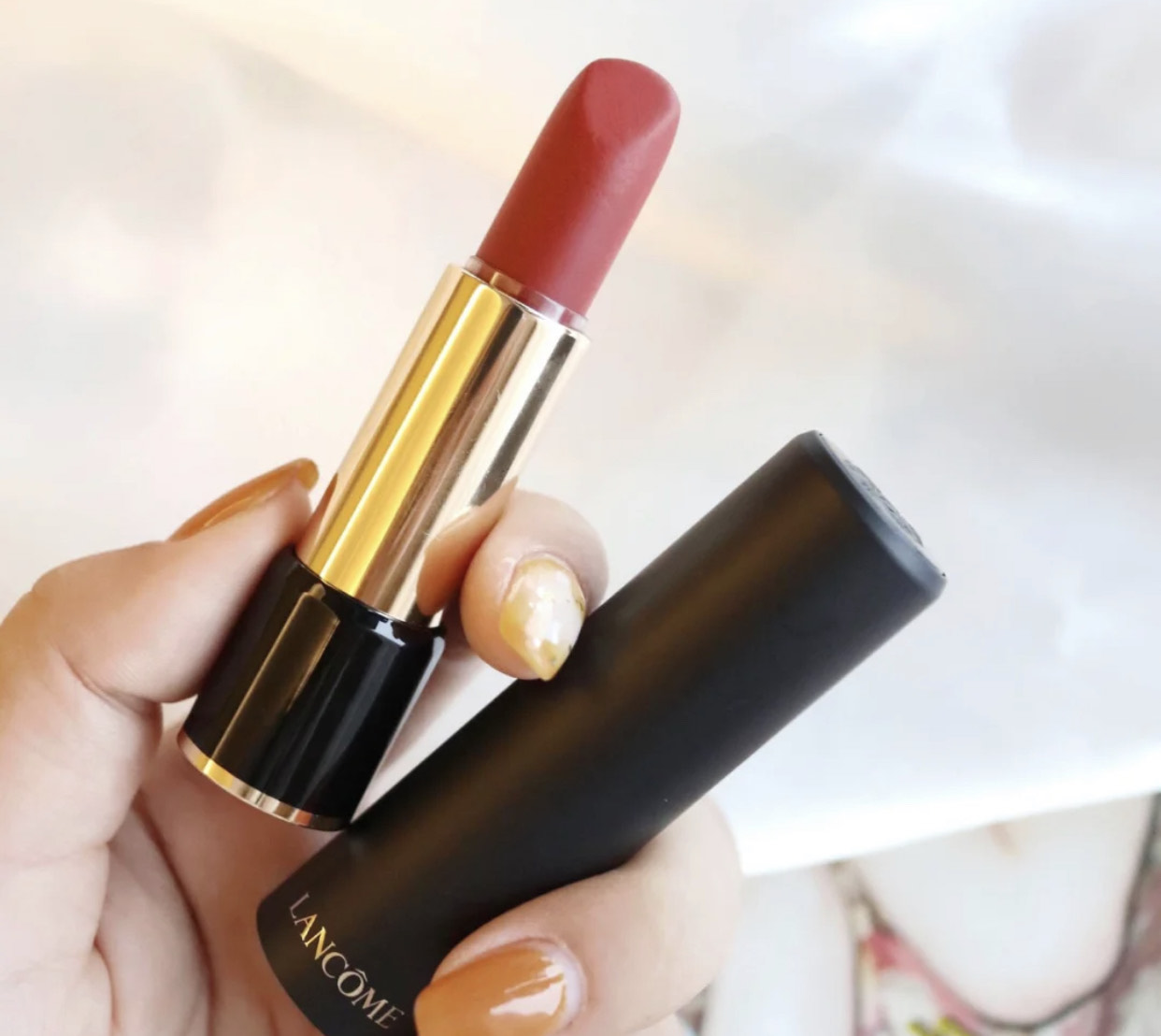 兰蔻粉水怎么区分1.0和2.0版,兰蔻大粉水欧美跟国内区别