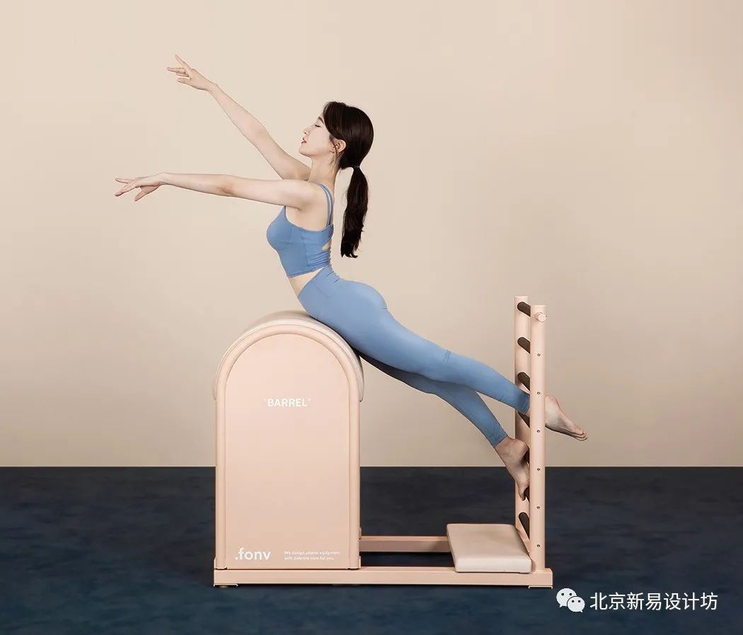 人性化多元化和实用性的健身器材,高科技有未来设计感的健身器材
