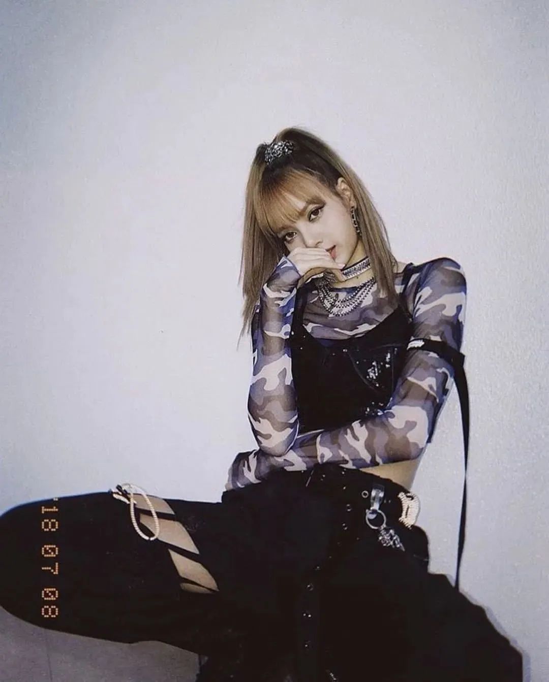 被明星带火的同款国货,被明星同款刷屏的女孩