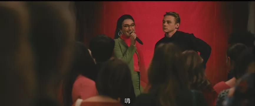 全片高能反转,性感美女化身“*窥偷**狂”