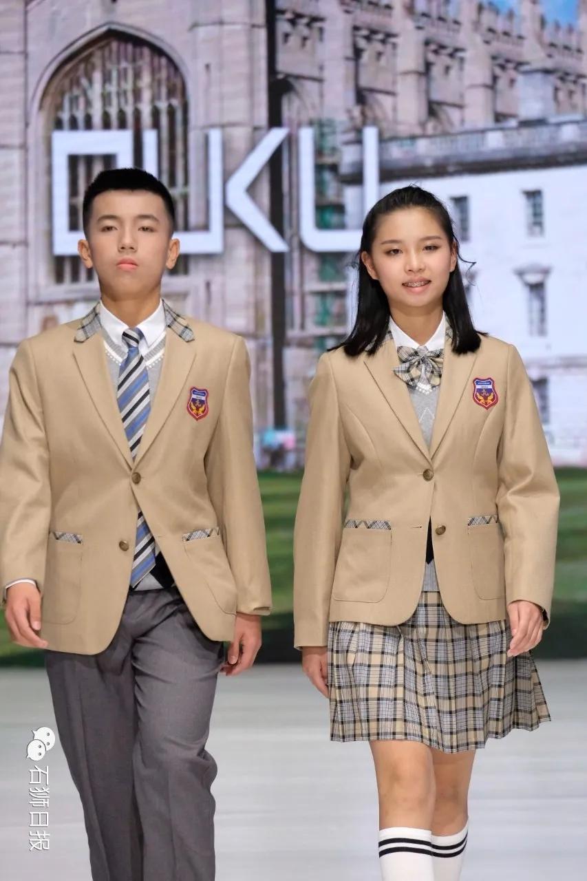 “年度十佳网红主播”评出!大咖云集、新品秀……盛会精彩继续