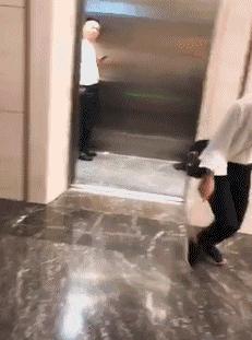 搞笑gif开心一刻原来高手在民间,搞笑gif你大爷果然还是你大爷