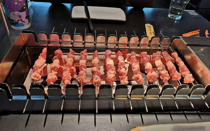 自动烧烤设备,开烧烤店用自动烧烤机器