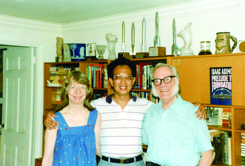 美国作家艾萨克阿西莫夫的作品,艾萨克阿西莫夫被誉为什么作家