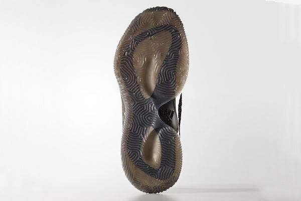 阿迪达斯篮球鞋crazy评测,crazyexplosive2017