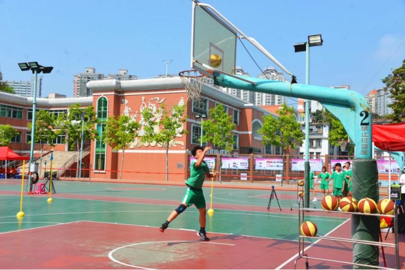 广州体育中考三小球,广州体育中考三大球示范