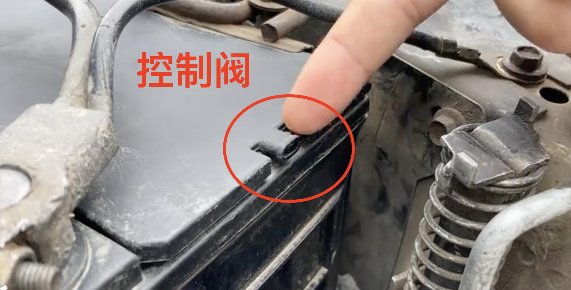 车子坏了会有什么提示,汽车出故障了要放什么提醒路人