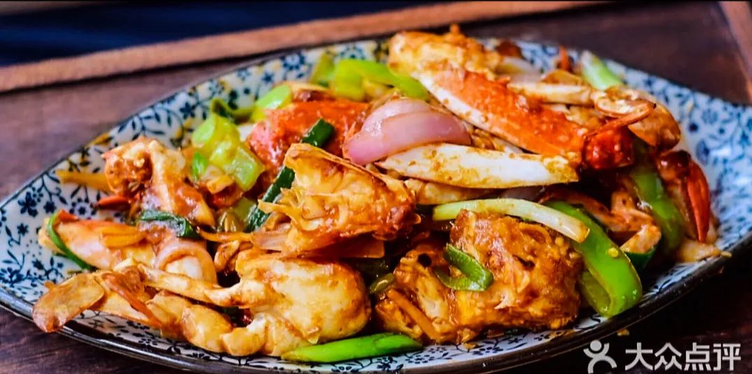 请问选大螃蟹怎样的才好吃,挑螃蟹最好吃的方法