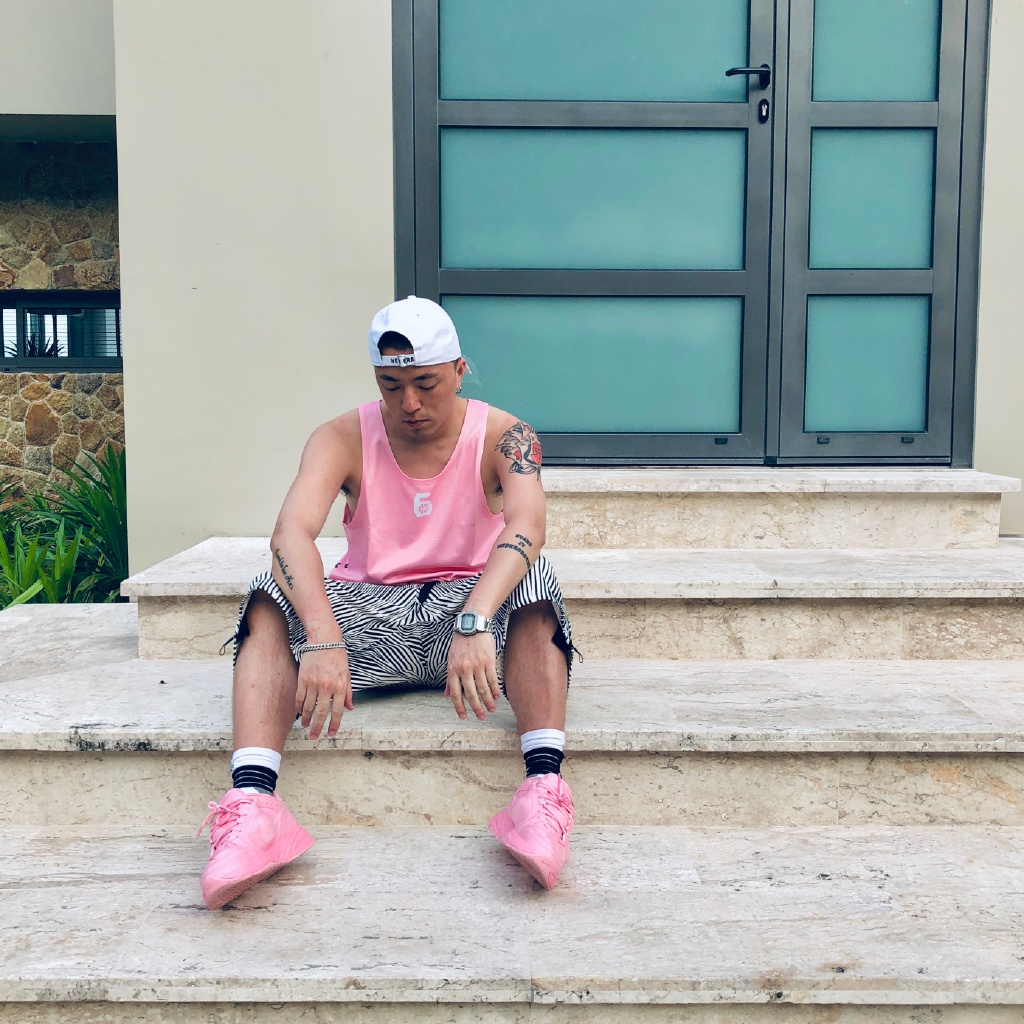 蔡徐坤虞书欣造型,蔡徐坤lisa虞书欣