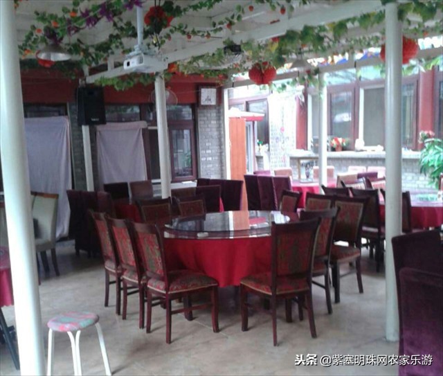 白河湾徐军虎农家院,白河湾徐春宝农家院