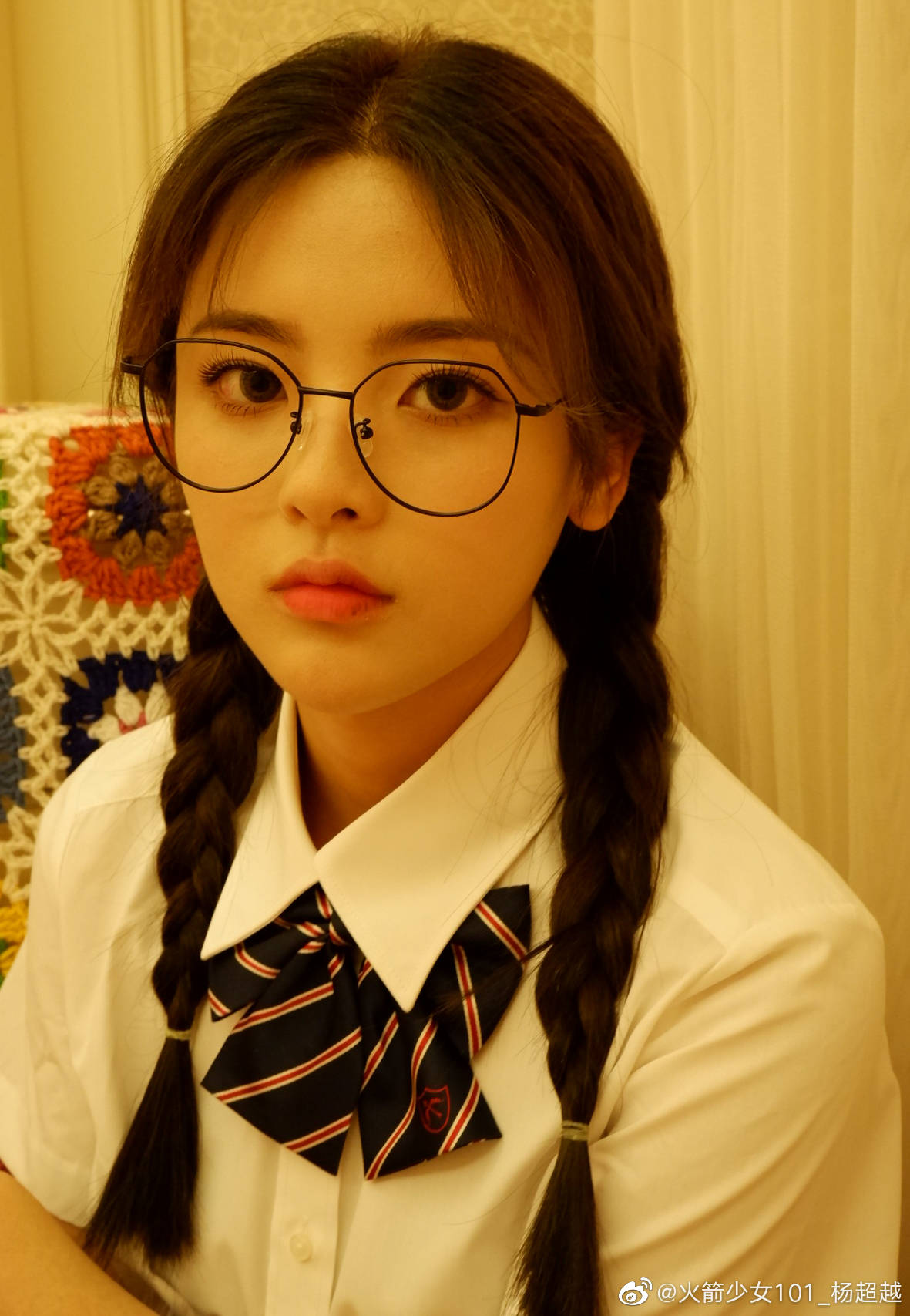 相貌平平杨超越?她的颜是否真的被吹嘘过渡?