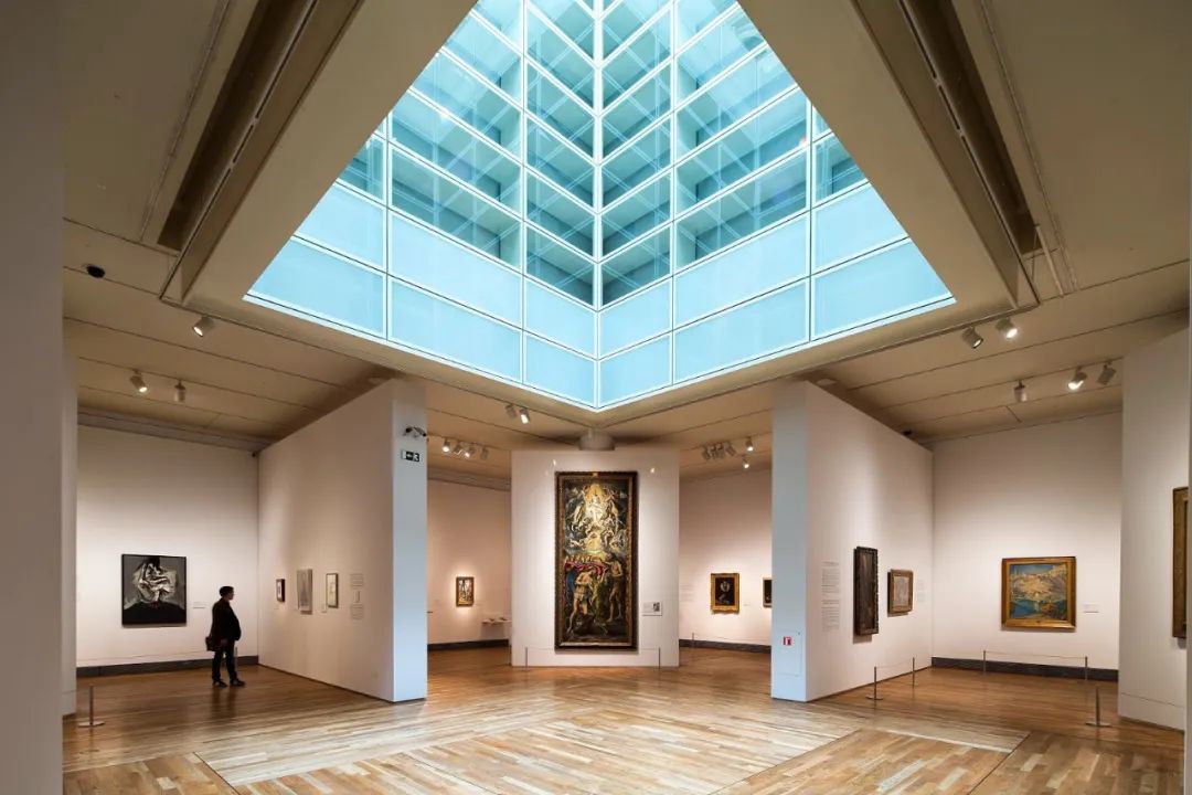 马德里不可思议视频背景,马德里不思议的视频