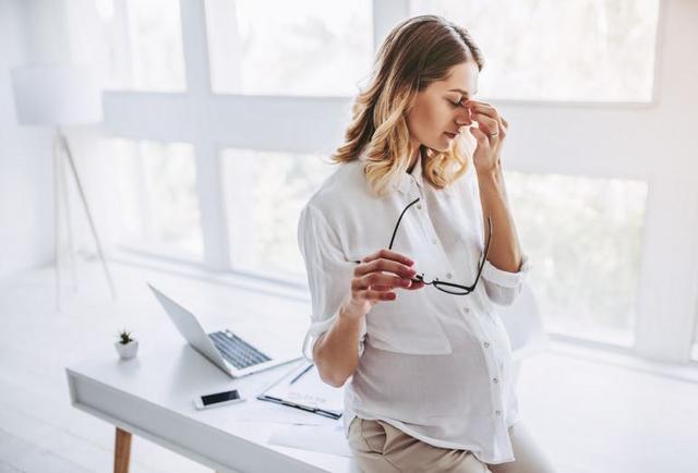 孕妇视力模糊怎么回事,孕妇视力下降的原因与护眼措施