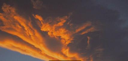 ‘我将新欢视为初恋像旧爱致歉’‘这不就是你梦寐以求的长大吗’