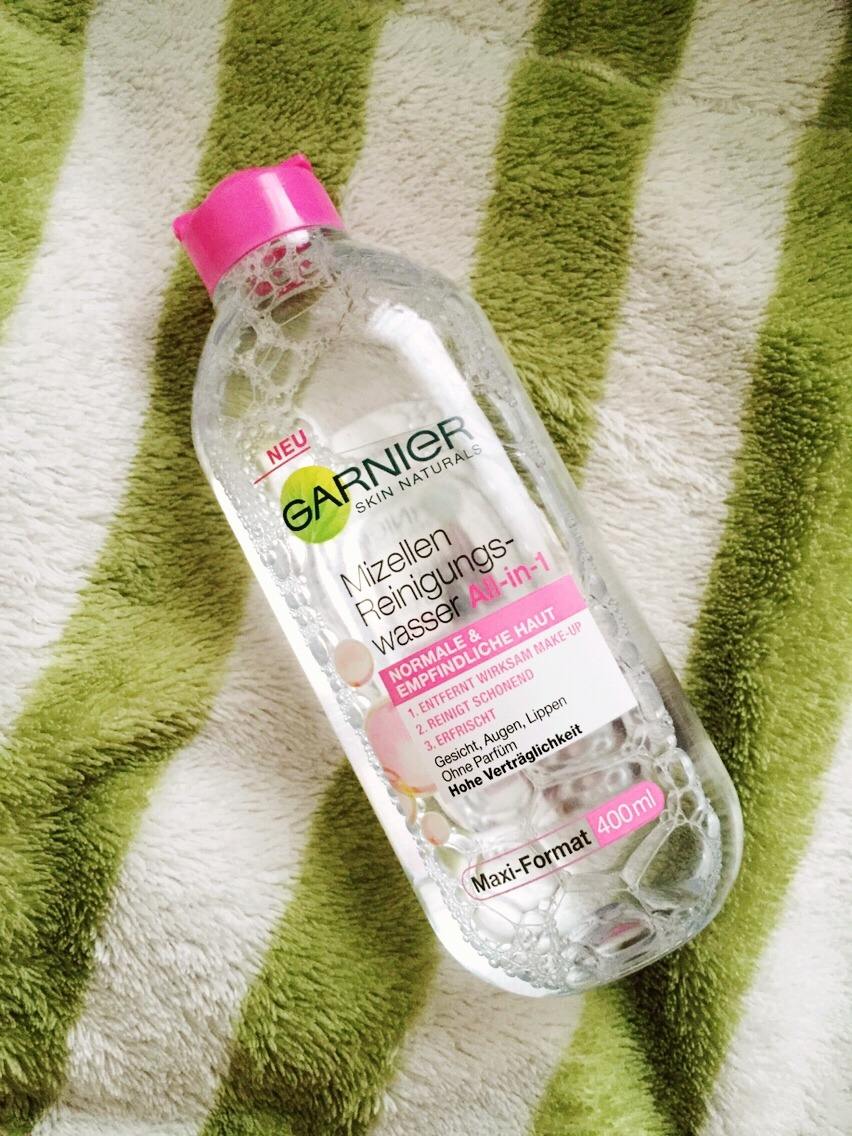 什么牌子的卸妆水好用卸得干净,要想素颜好看