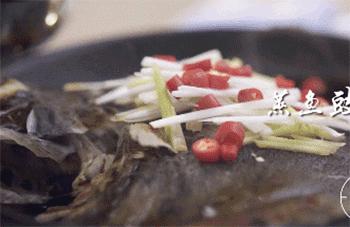 多宝鱼蒸8分钟还是蒸10分钟,清蒸多宝鱼微波炉蒸几分钟会熟