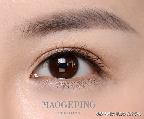 软妹萌妹眼妆,粉嫩可爱萌妹妆