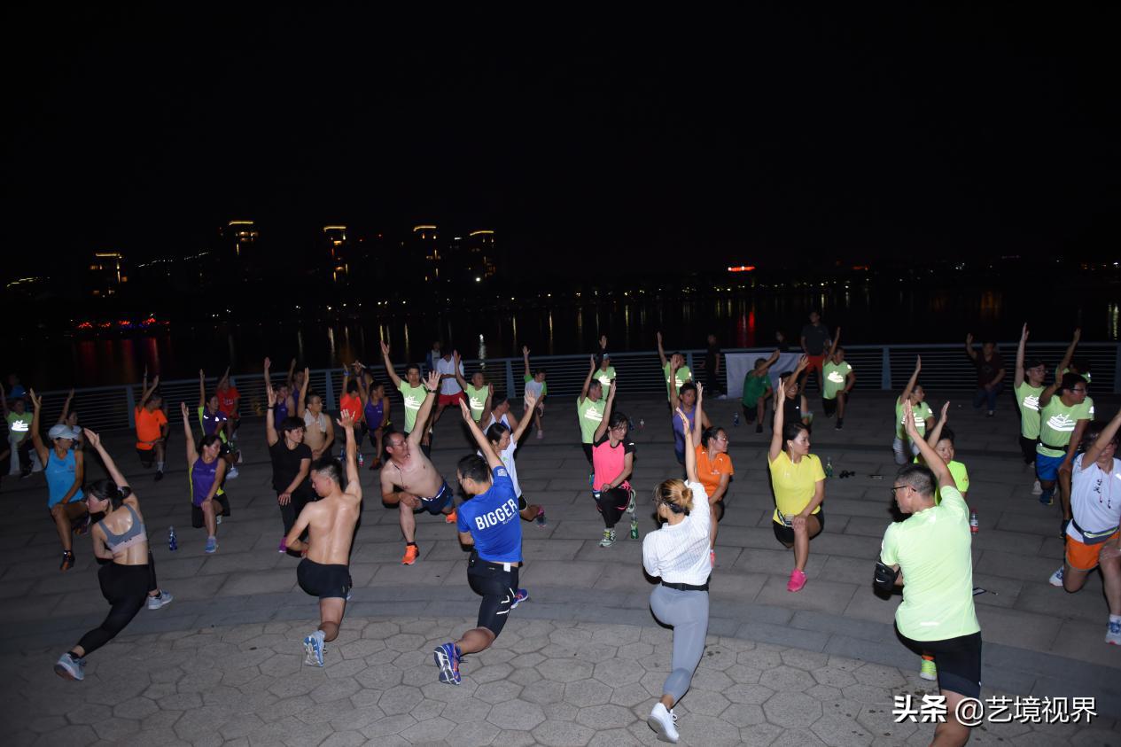 首期浙马训练营携手甬马，穿越历史，夜跑三江口