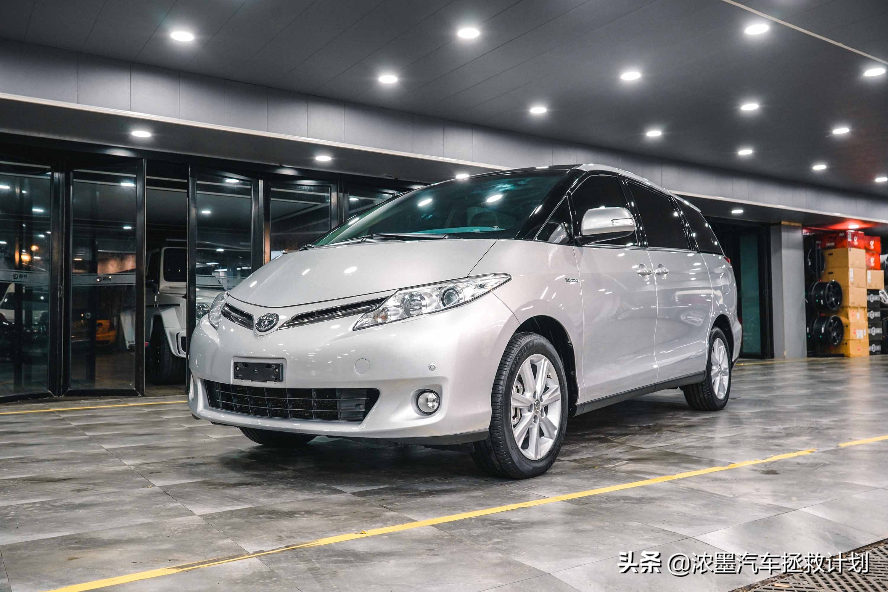 一代经典丰田普瑞维亚,丰田普瑞维亚依然经典