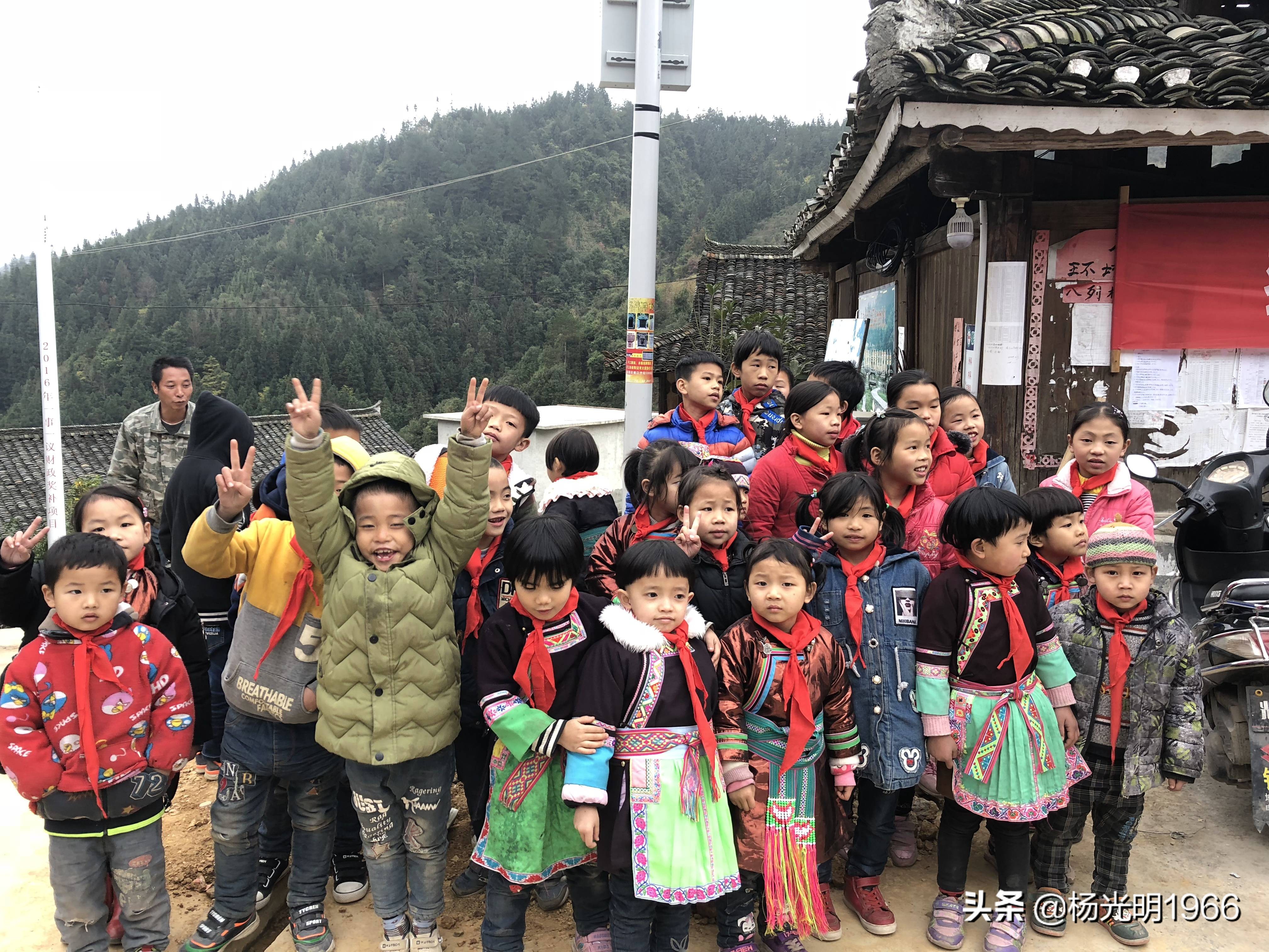 爱在苗乡剪辑版,爱在苗乡女声完整版