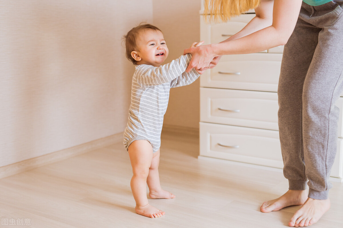 孩子走路不稳，粗大运动不足如何进行训练呢？